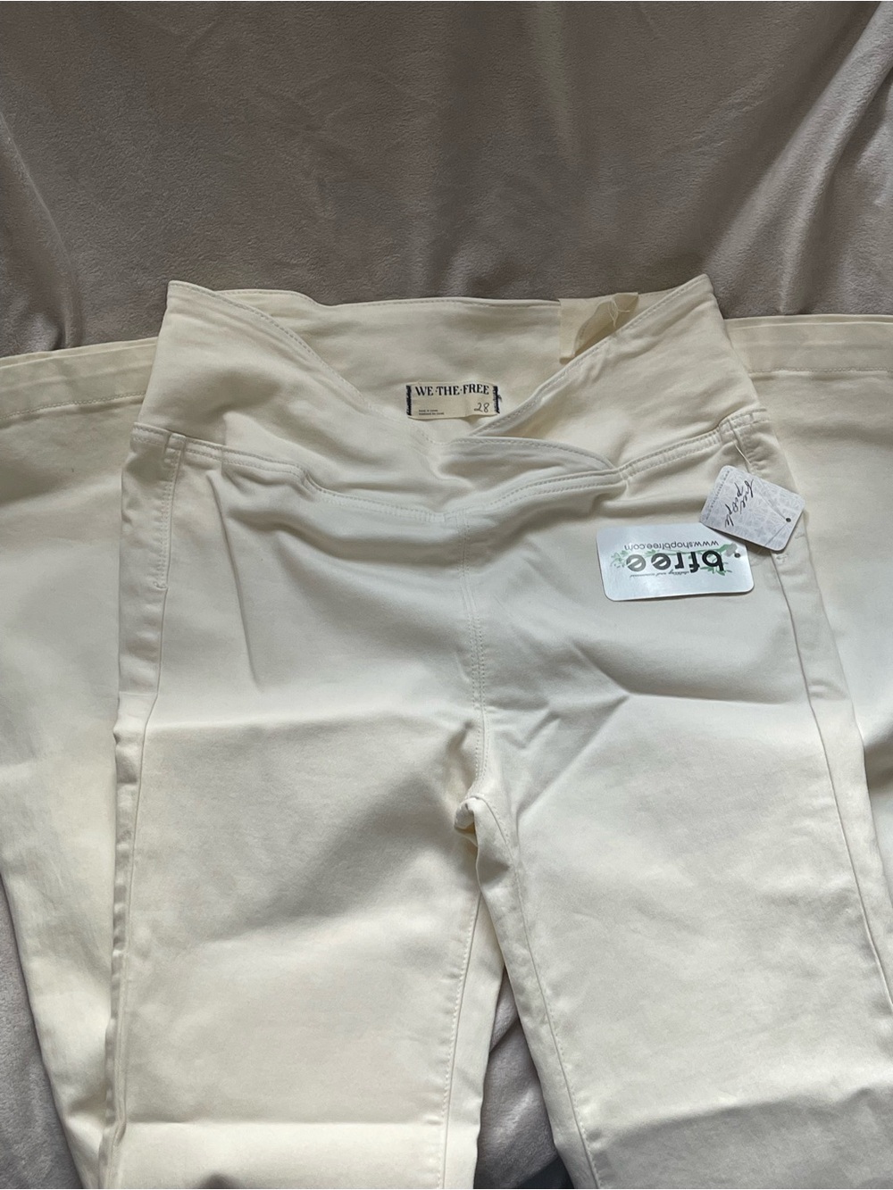 Free People Venice Beach High Rise Flare in Worn White Size 28